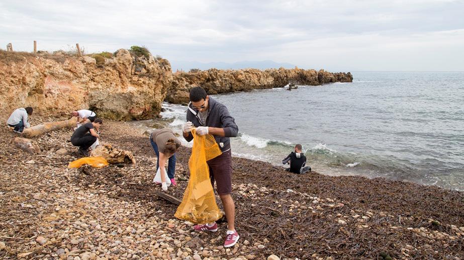 Lutte contre la pollution marine